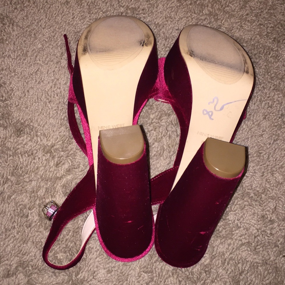 Heels - Picture 4 of 8